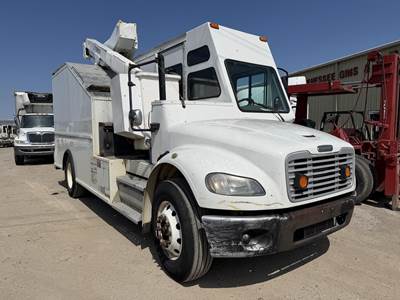 Freightliner M2 106 Boom / Bucket Truck - 2011 TEREX TPL36 Aerial Lift, Automatic