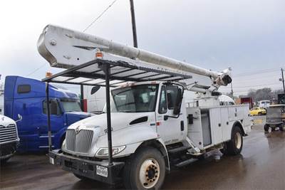 International DuraStar 4300 Boom / Bucket Truck - 2012 Altec AA55 Aerial Lift, Automatic