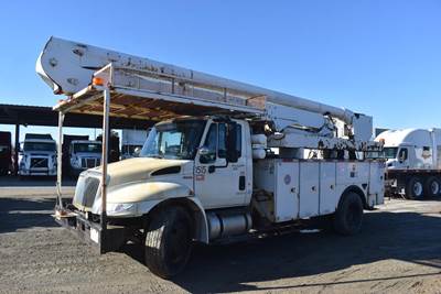 International DuraStar 4300 55 ft Boom / Bucket Truck - 2009 ALTEC AA55 Aerial Lift, 6 Spd