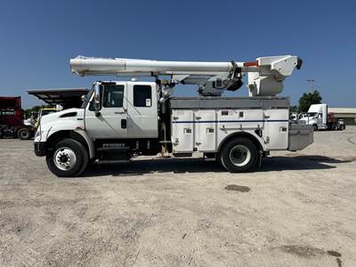 International DuraStar 4400 42 ft Boom / Bucket Truck - 2012 Altec L42M Aerial Lift, Automatic