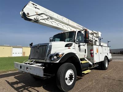International WorkStar 7300 55 ft Boom / Bucket Truck - 2009 Terex XM55 Aerial Lift
