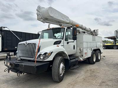 International WorkStar 7400 55 ft Boom / Bucket Truck - 2008 ALTEC AM55 Aerial Lift, Automatic, Tandem Axle
