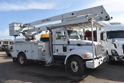 Peterbilt 335 Boom / Bucket Truck - 2007 Lift-All LOM55-2MS Aerial Lift, 6 Spd