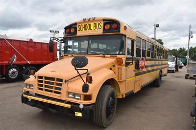 Blue Bird Vision Bus - Cummins, 225HP, Automatic