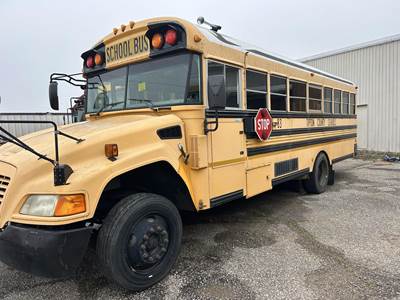 Blue Bird Vision Bus - Cummins, 240HP, Automatic