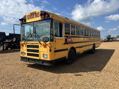 Thomas Built Saf-T-Liner MVP Bus - Cummins, 230HP, Automatic