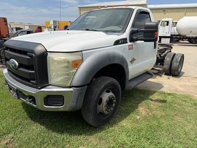 Ford F-550 Single Axle Cab & Chassis Truck - 6.7L POWER STROKE, 325HP, Automatic