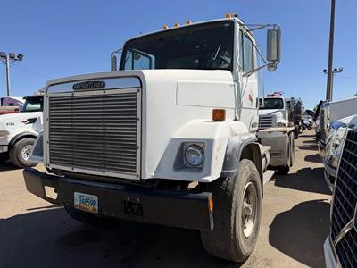 Freightliner FLC112 Tandem Axle Cab & Chassis Truck - Caterpillar, 330HP, 8Ll Manual