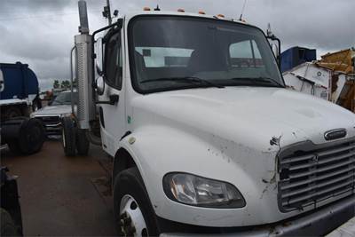 Freightliner M2 106 Single Axle Cab & Chassis Truck - Mercedes-Benz, 210HP, Automatic