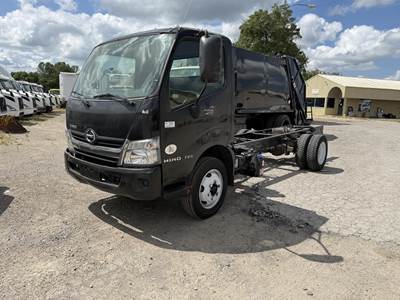 Hino 195 Single Axle Cab & Chassis Truck - Automatic