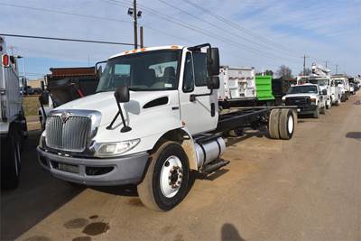International DuraStar 4300 Single Axle Cab & Chassis Truck - 220HP, 6 Speed Automatic