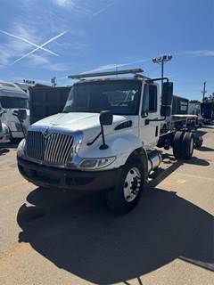 International DuraStar 4300 Single Axle Cab & Chassis Truck - MAXXFORCE DT, 230HP, 5 Speed Automatic