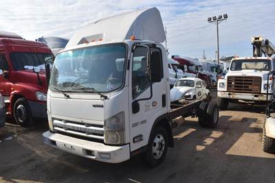 Isuzu NPR Single Axle Cab & Chassis Truck - Chevrolet, Automatic