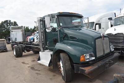 Kenworth T300 Single Axle Cab & Chassis Truck - Paccar, 260HP, Manual