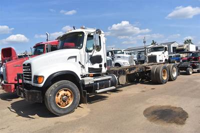 Mack Granite CV713 Tandem Axle Cab & Chassis Truck - 370HP, 10 Speed Manual