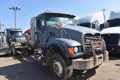Mack Granite CV713 Tandem Axle Cab & Chassis Truck - 370HP, 9 Speed Manual