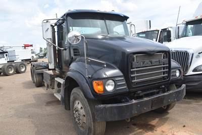 Mack Granite CV713 Tandem Axle Cab & Chassis Truck - 370HP, 9 Speed Manual