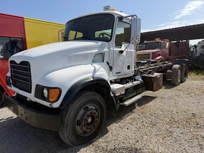 Mack Granite CV713 Tandem Axle Cab & Chassis Truck - 400HP, Automatic