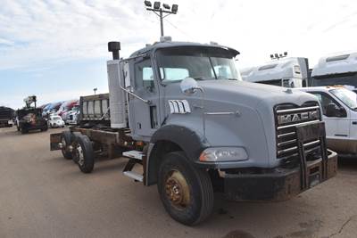 Mack Granite GU813 Tri Axle Cab & Chassis Truck - MP7, 395HP, 10 Speed Manual