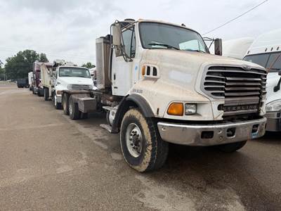 Sterling LT9500 Tandem Axle Cab & Chassis Truck - Caterpillar, 410HP, Automatic
