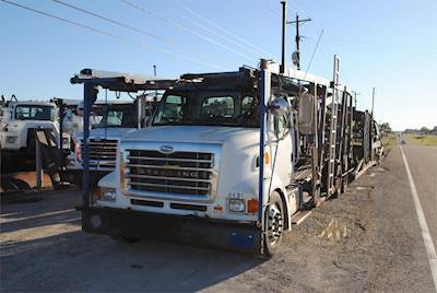 Sterling LT9500 Tandem Axle Car Carrier Truck - Mercedes, 450HP