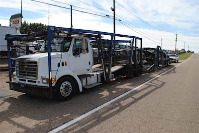 Sterling LT9500 Tandem Axle Car Carrier Truck - Mercedes, 450HP