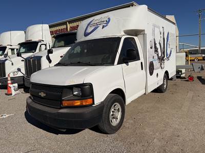 Chevrolet Express 2500 Cargo Van - Automatic