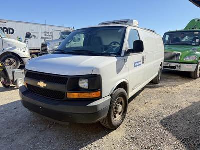 Chevrolet Express 2500 Cargo Van - Automatic