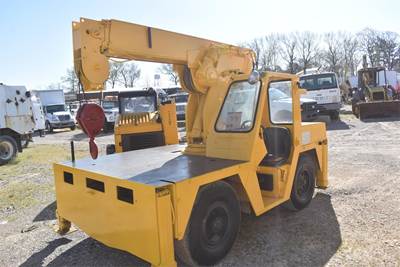 Case 3330B Carry Deck Crane