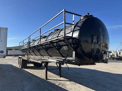 MD STEEL FAB 130 BBL Chemical / Acid Tank Trailer