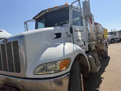 Peterbilt 337 Single Axle Chemical Tank Truck - Paccar, 300HP, Automatic