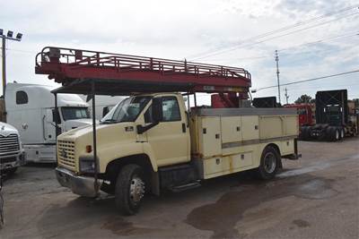 Chevrolet Kodiak C6500 Crane Truck - 2003 Wilkie 60 Crane, Automatic