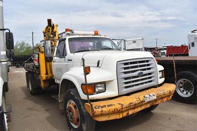 Ford F-800 Single Axle Digger Derrick Truck - 1998 Telelect TELECON 15 Digger Derrick