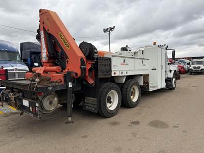 International WorkStar 7400 Crane Truck - 2014 PALFINGER PK15500 Knuckle Boom Crane, Automatic