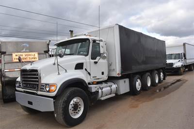 Mack Granite CV713 Quad Axle Curtain Side Truck - 370HP, 8Ll Manual