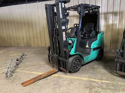 Mitsubishi FGC25N Cushion Tire Forklift - 5000lb Capacity