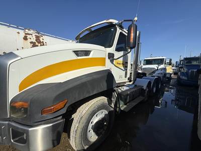 Caterpillar CT660L Tri Axle Day Cab Truck - 475HP, 8Ll Manual