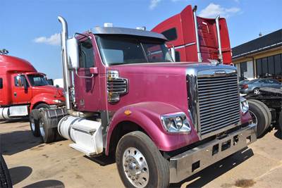Freightliner Coronado 122 SD Day Cab Truck - Detroit 450HP, 10 Speed Manual