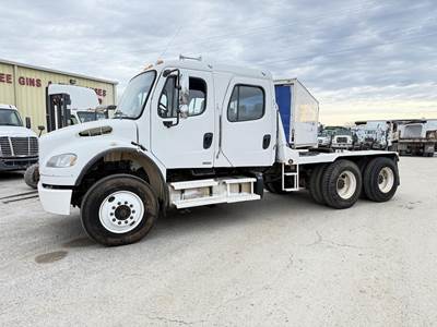 Freightliner M2 106 Day Cab Truck - Cummins 300HP, 8Ll Manual