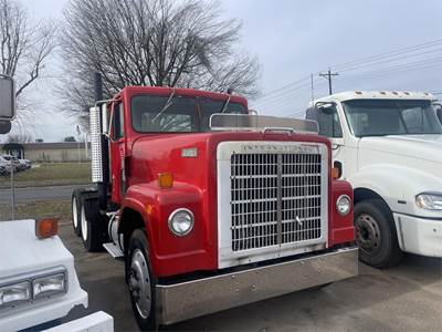 International TranStar 4300 Day Cab Truck - Cummins 350HP, 9 Speed Manual