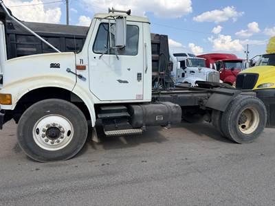 International 4900 Single Axle Day Cab Truck - DT466 250HP, 6+1 Speed Manual
