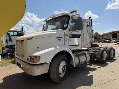 International 9100 Day Cab Truck - Cummins 410HP, 10 Speed Manual
