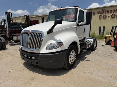 International LT Single Axle Day Cab Truck - A26 450HP, 12 Speed Amt