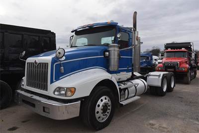 International Paystar 5900 Day Cab Truck - N13 450HP, 10 Speed Manual