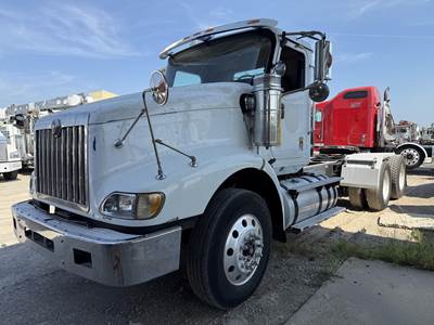 International Paystar 5900 Day Cab Truck - MAXXFORCE 13 450HP, 10 Speed Manual