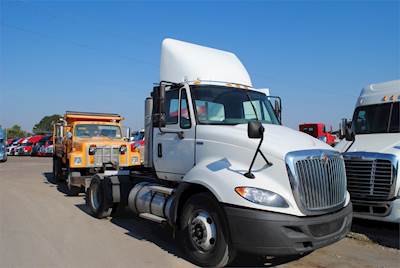 International ProStar Single Axle Day Cab Truck - MAXXFORCE 400HP