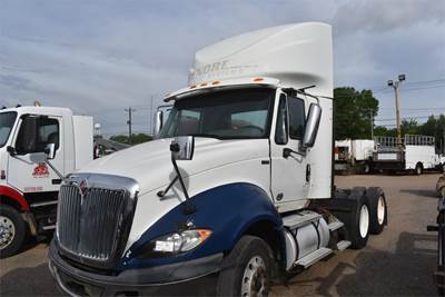 International ProStar Day Cab Truck - MAXXFORCE 13 450HP, 10 Speed Manual