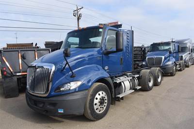 International RH Day Cab Truck - A26 450HP, Amt