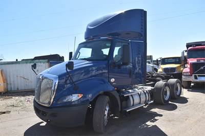 International RH Day Cab Truck - A26 450HP, 10 Speed Smart Advantage Amt
