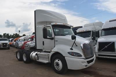 International RH Day Cab Truck - A26 430HP, 12 Speed Endurant Amt